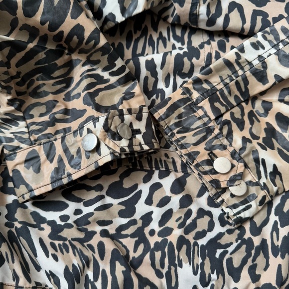 MONCLER Ivoire Giubbotto Plomb Leopard Jacket - Picture 13 of 14